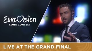 Måns Zelmerlöw - Fire In The Rain / Heroes LIVE at the 2016 Eurovision Song Contest Resimi