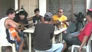 Jamming "Himig ng Pag-ibig" chords
