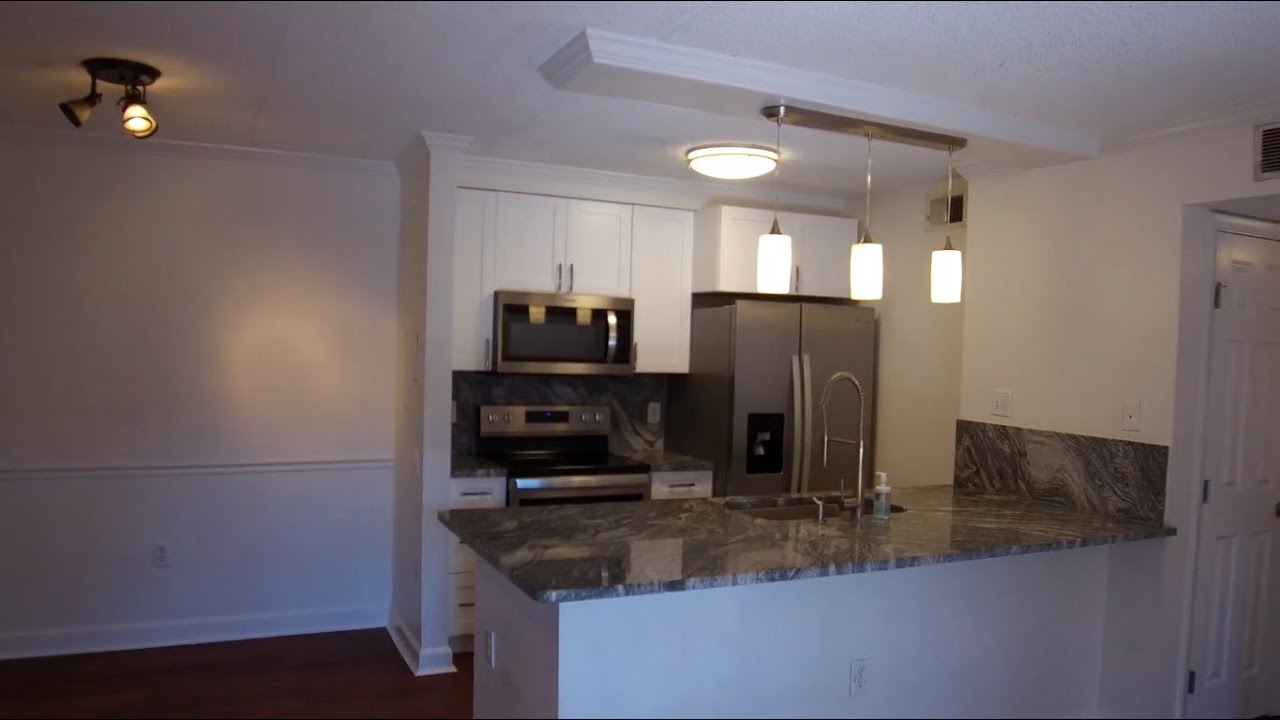 Condos for Rent in Tampa 2BR/1BA by Tampa FL Property Management