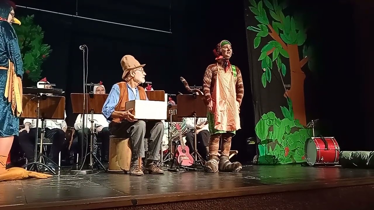 Pettson och Findus, TEATER