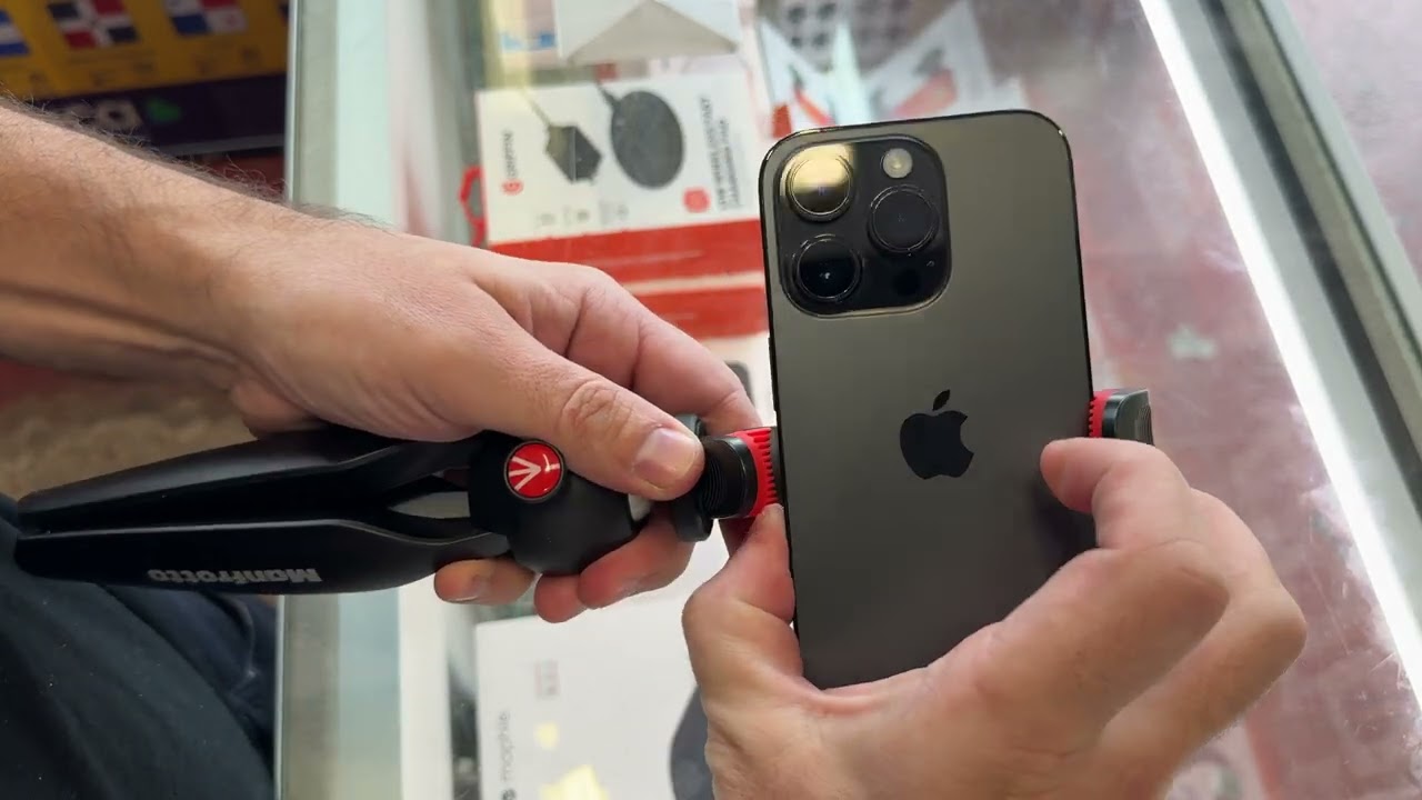 Manfrotto PIXI MII MTPIXIMII-B – ukázka mini stativu
