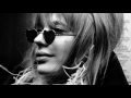 Marianne Faithfull sings &quot;C’è chi spera&quot; | 1967 (RARE Italian Song)