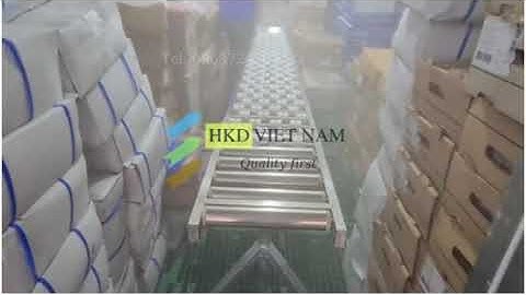 Cầu trượt nhựa chuyển hàng đông lạnh,  Băng tải con lăn nhựa chuyển thùng lạnh. Hotline 0963724307