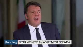 L'inglese di Renzi nell'intervista a Bloomberg Tv