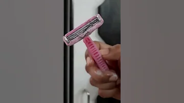 How To Shave Ur Underarms At Home Razor Veet Simply Shave Razor How To Use Razor 