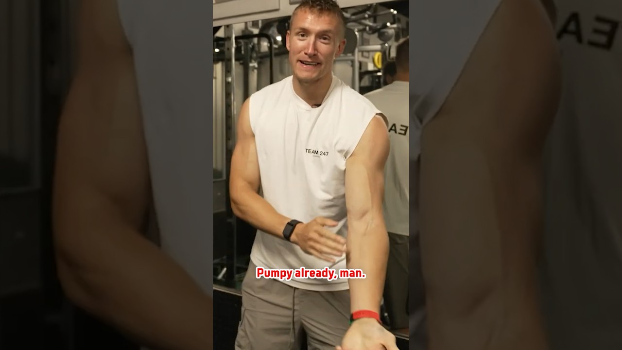 Reev x Chippo Crimes Smashing Arms 💪🏻 #fitnessjourney #fitness #armday #arms #gym #gymmotivation