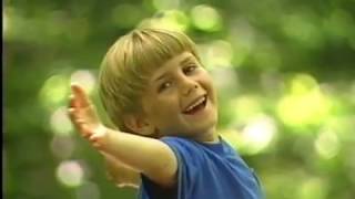 Miniatura de vídeo de "Kazoo Kid - Special Friends Song"