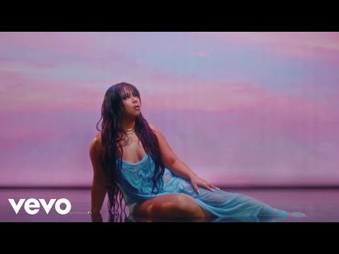 thuy - girls like me don’t cry (official music video)