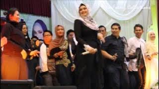 Dato Siti Nurhaliza & Saerah - Aku Dia dan Lagu & Bossanova (Sitizone 13 Moh Balik Lepih)