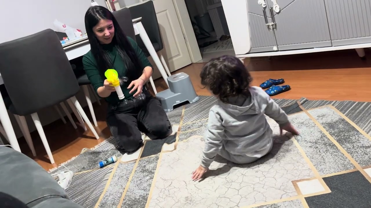 Balon tabancası ile oyun zamanı 🫧 