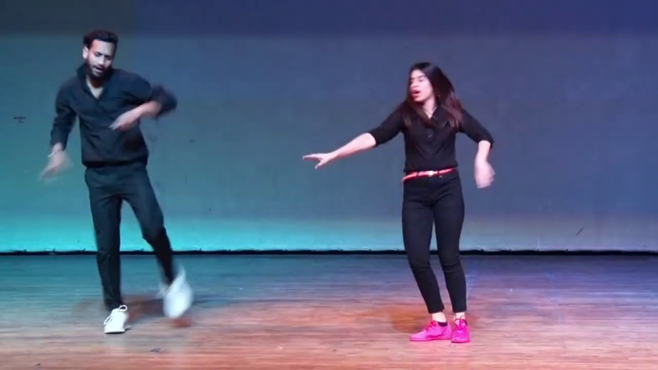 Kay sara sara dance performed byrishabhsinghdancevlogs6708   RiddhimaRETRO NIGHT 2019 from NDA