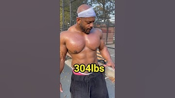 300 Pounder Disrespects The Ground With These Explosive Push Up Moves @D3hundred x @RipRight