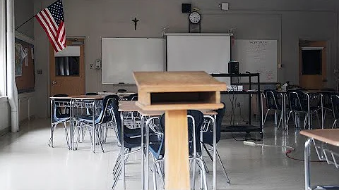 Examining the challenges schools face in the omicron surge