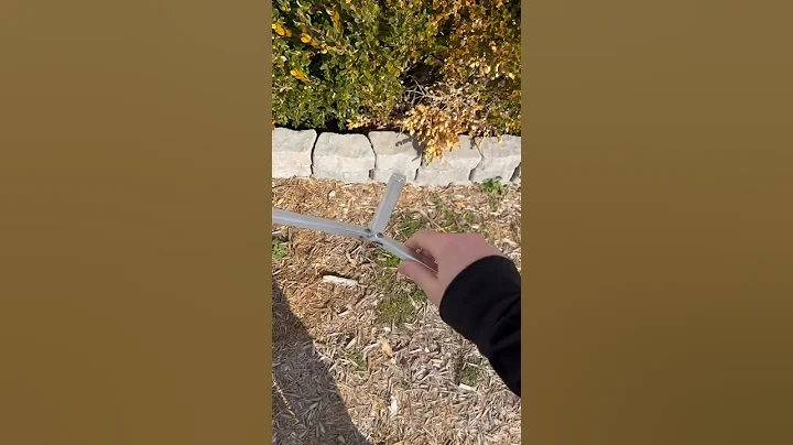 Butterfly knife tricks #balisong #butterflyknife #shorts #knifetricks #fidget #fyp