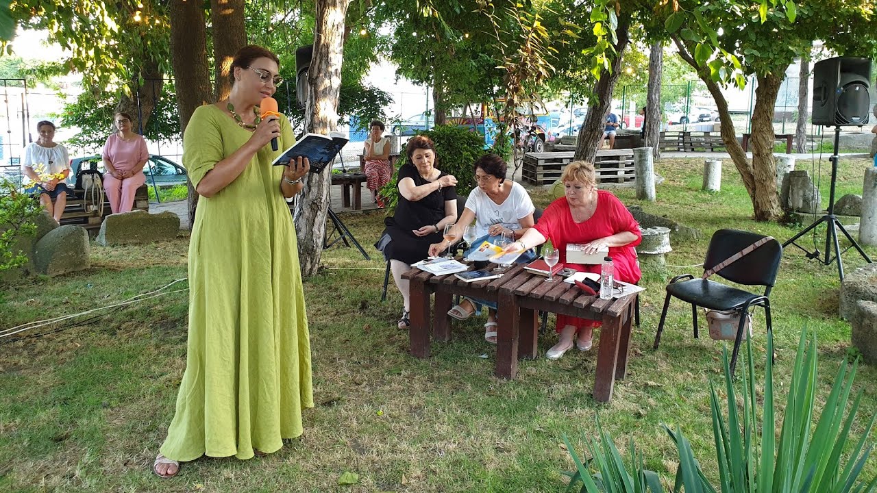 Seara de poezie cu Daniela Nane, la Grădina Culturala Callatis din Mangalia