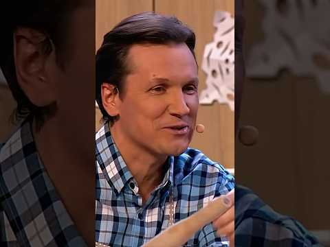 Про Новогодние фильмы😆Шоу 'Уральские пельмени' #comedy #уральскиепельмени #humor #юмор #shorts