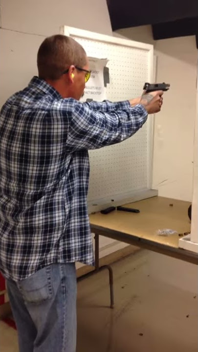 Springfield Armory EMP4 first shots.