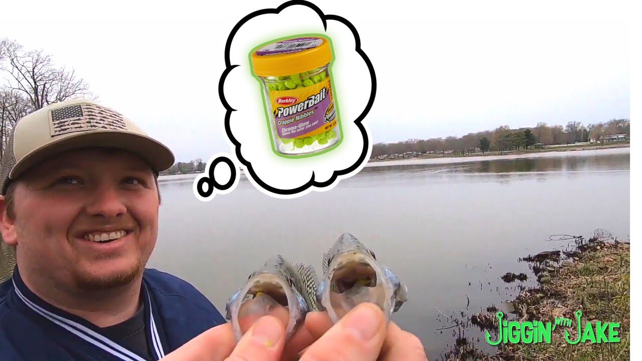 Can Crappie Nibbles Help You Catch More Fish??? Early SPRING CRAPPIE  Fishing! 