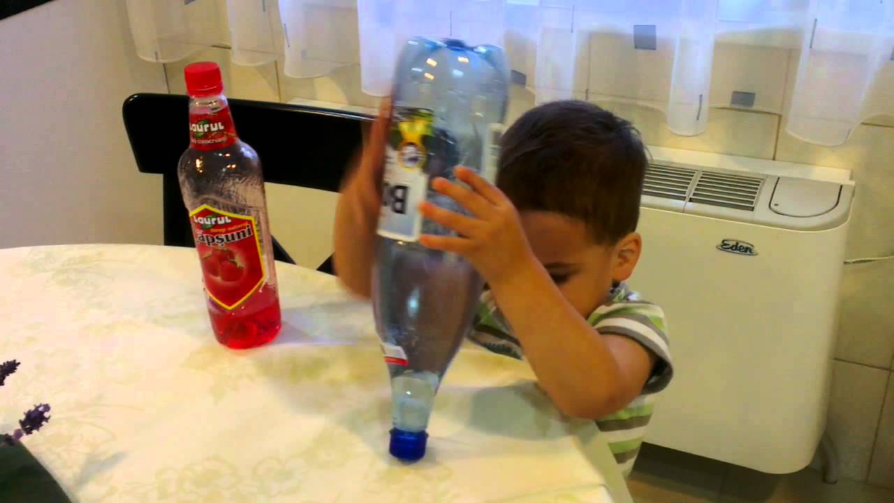 Kid dexterity - bottle magic