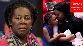 Sheila Jackson Lee Honors George Floyd's Family For \\