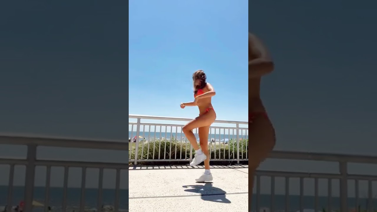 Guarda Monster Shuffle Dance #shuffle #shuffledance #dance #footwork #bikini su YouTube Guarda Monster Shuffle Dance #shuffle #shuffledance #dance #footwork #bikini su YouTube