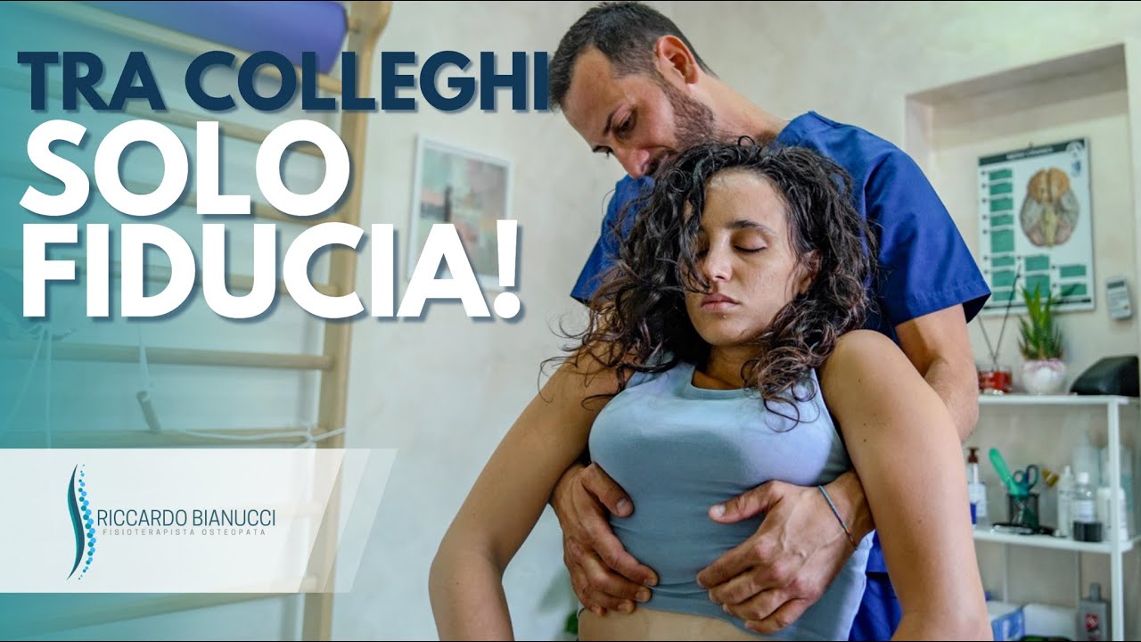 L'osteopata tratta la fisioterapista: scarico tensioni e feedback professionale