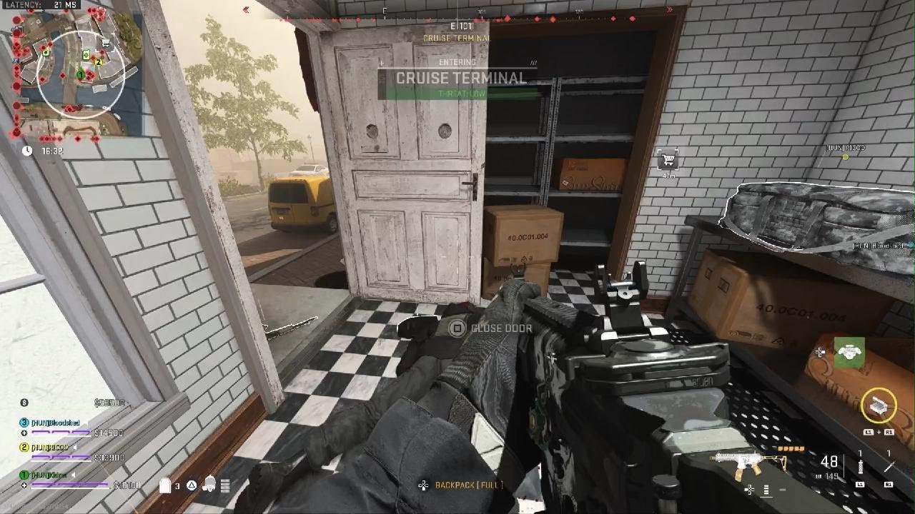 DMZ tapping feet