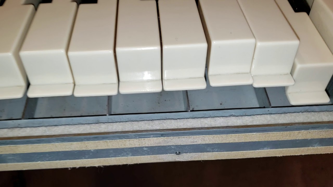 Setting The Manual Keys On A Hammond Organ YouTube