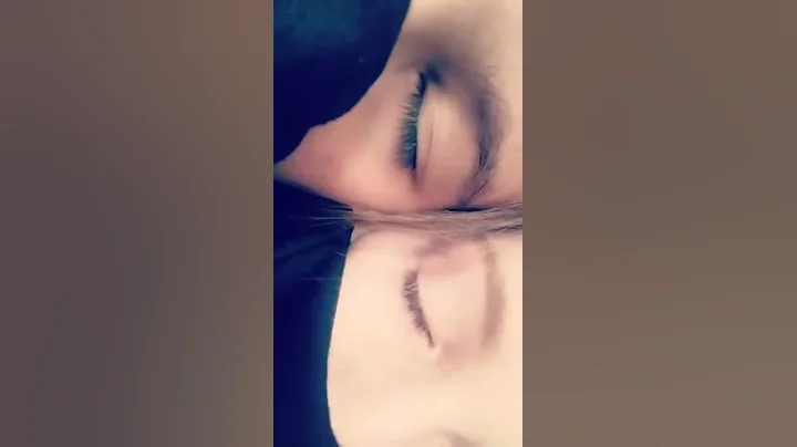 WHAT WOULD YOU CHOOSE? LEFT OR RIGHT EYE? COMMENT DOWN BELOW👇