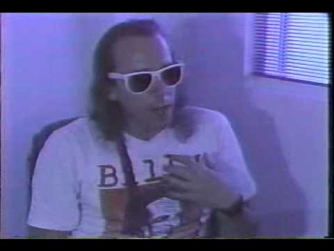 Billy Club - Bill Bailey & Jonathan Akre Segment (Idiom Gaga Video 1989)