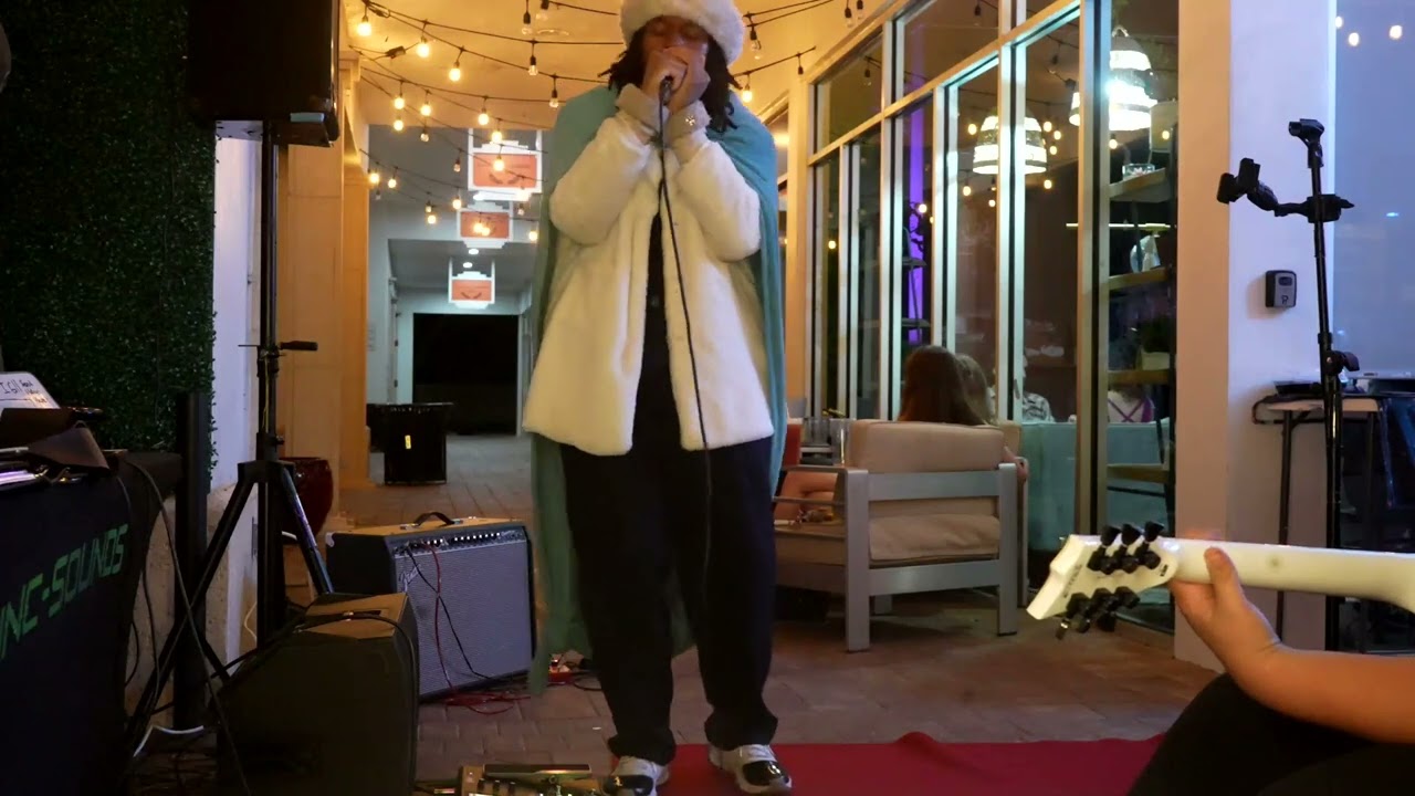 The Royal Vlog: “King Big Daddy Drip's Performance at The Nectar Lab in North Naples" (Song: "Mute")