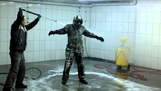 oto yıkamacıda duş almak