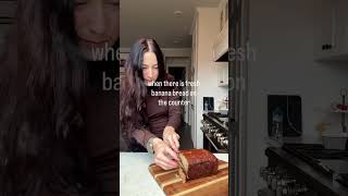 Classic Banana Bread #bananabread #krollskorner #easydessert #bananabreadrecipe #bananabread🍌