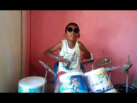 🎧Os FeRrUaDoS: passando o som!💣👌