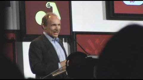 Sir Tim Berners-Lee presents the Webby Lifetime Achievement Award to Vinton Cerf