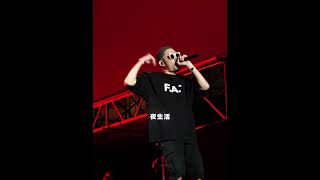 一首歌唱完 狗哥右手指三根脱臼 #热狗 #差不多先生