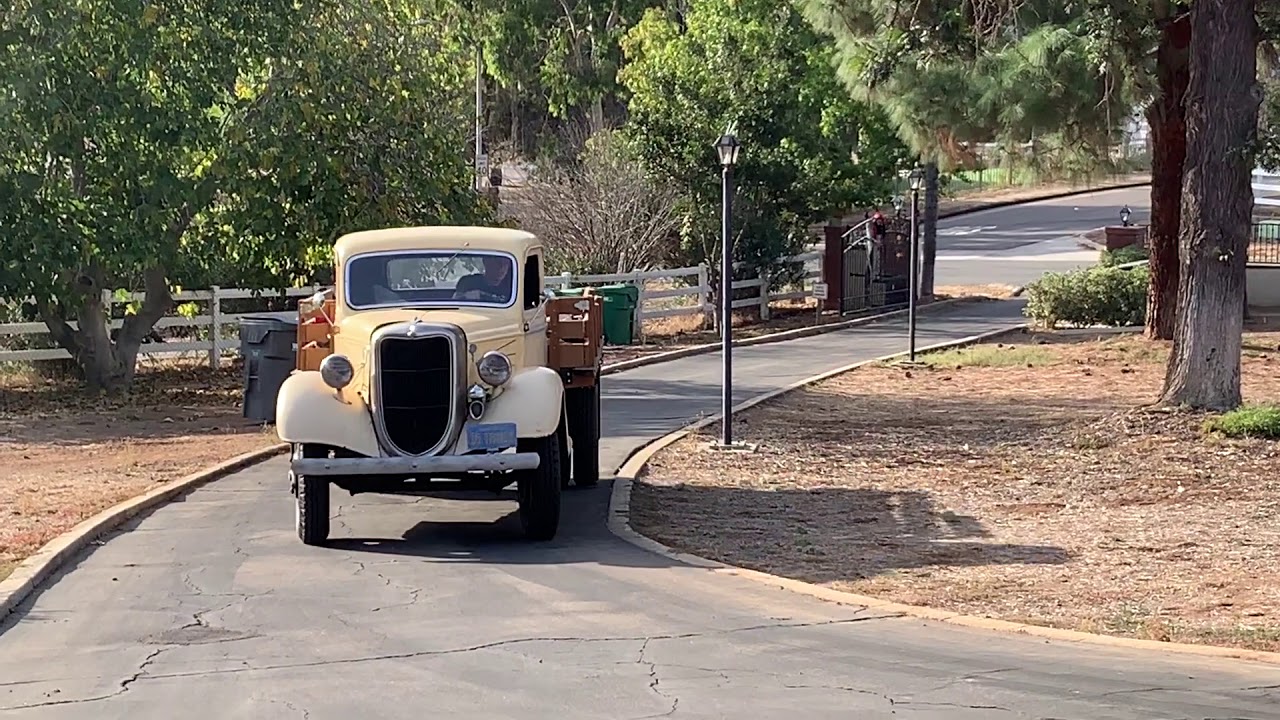 1935/36 Ford 50 1 1/2 Ton