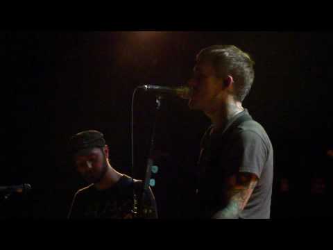 The Gaslight Anthem - "Here's Looking At You, Kid"...