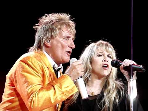 Rod Stewart & Stevie Nicks singing "Passion" March 24, 2011 Atlanta, Georgia