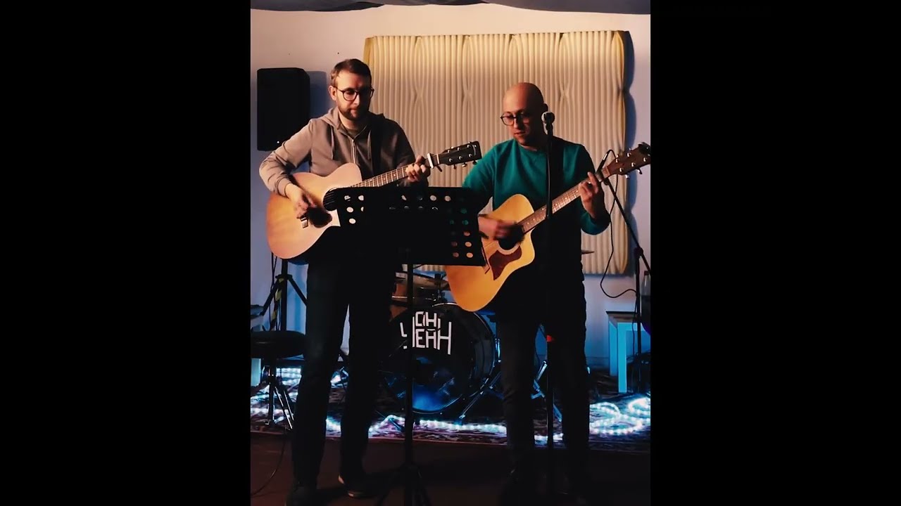 Mr. Brightside - The Killers (acoustic cover) Two Chords