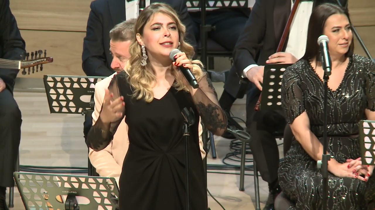 Sena Yıkıcı - Ladik Semahı (Salını Sallanı Gelen Efendim)