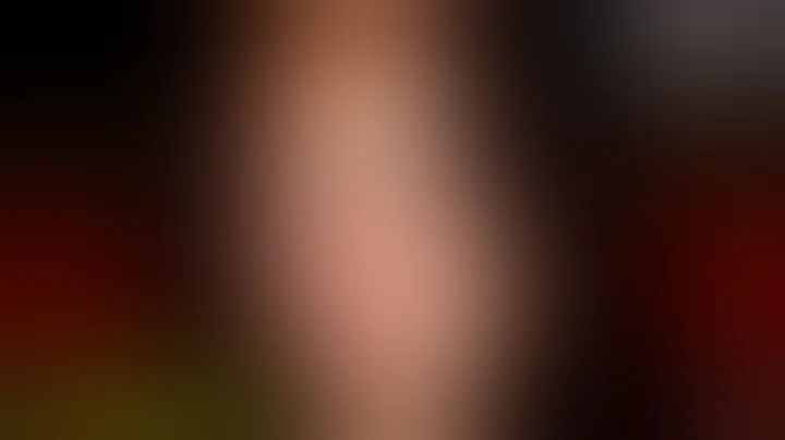 Husband shares picture of wife's body on social me...