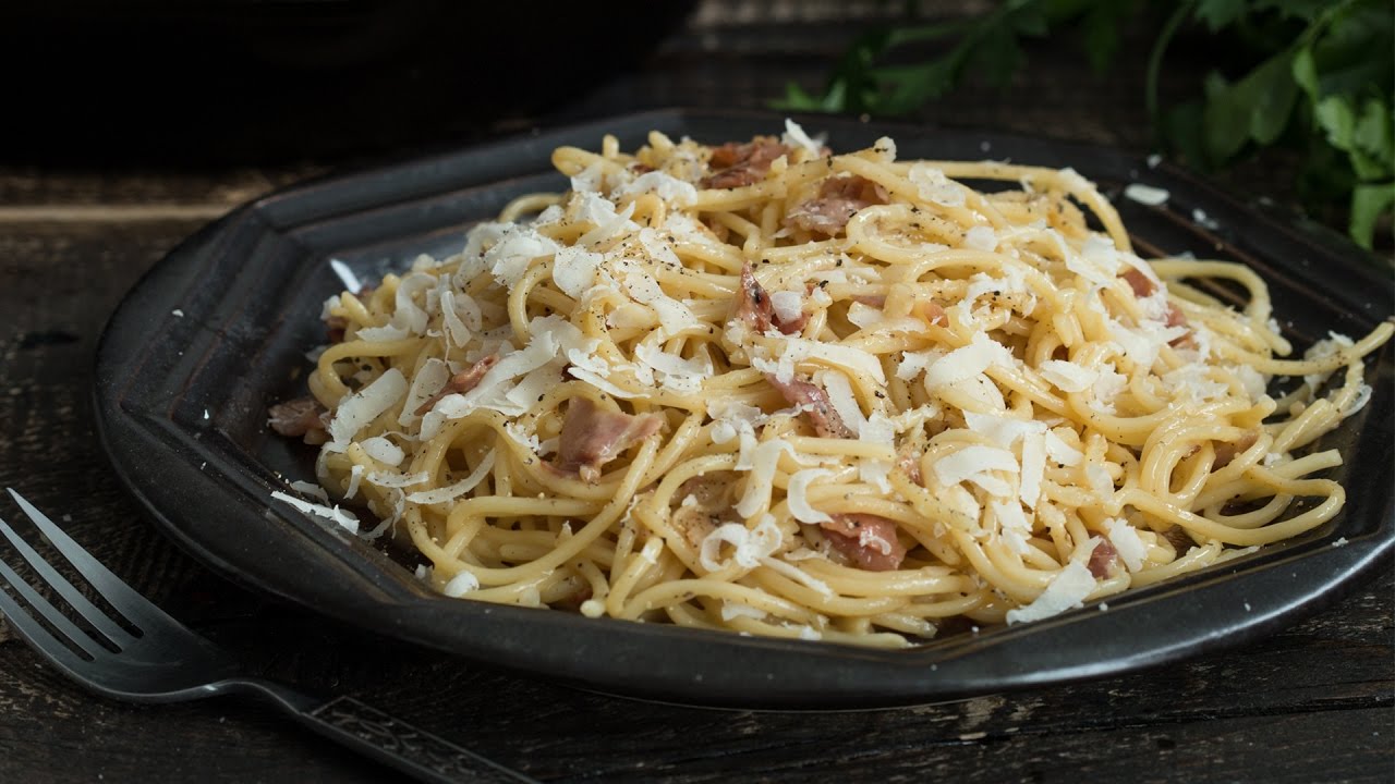 Spaghetti Carbonara Recipe | Home Cooking Adventure