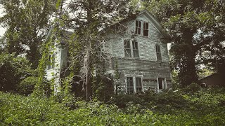 Forgotten 125 year old Southern Farm House In North Carolina