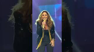 Cuéntame…  #lucero #luceroymijares #mijares #hastaquesenoshizo #cuentame #live