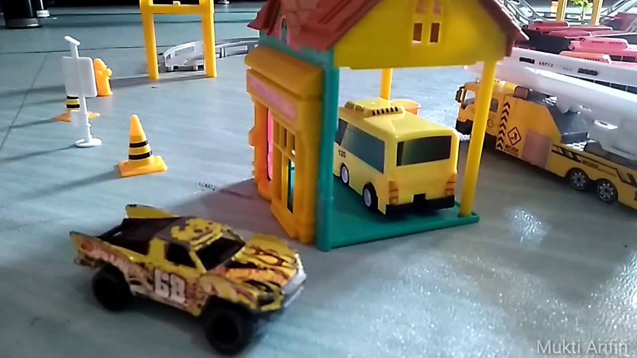 Mobil mobilan Tayo | Truck molen | Truck derek | Mobil bok