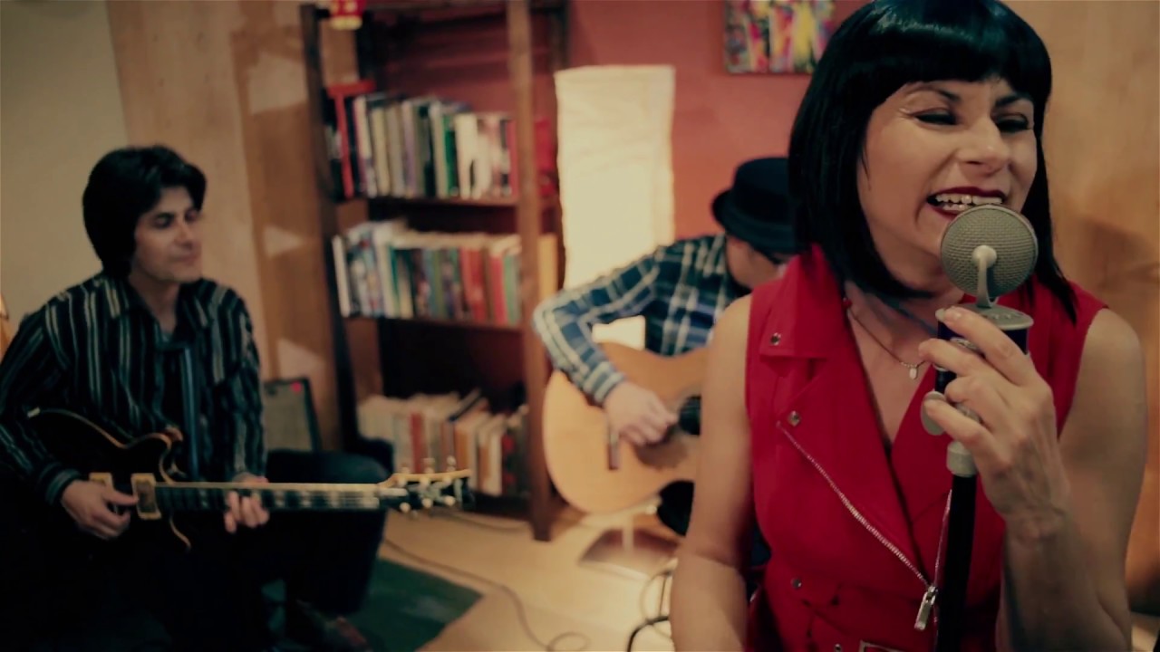 Johnny Tu n`es pas un Ange - VIVIANE