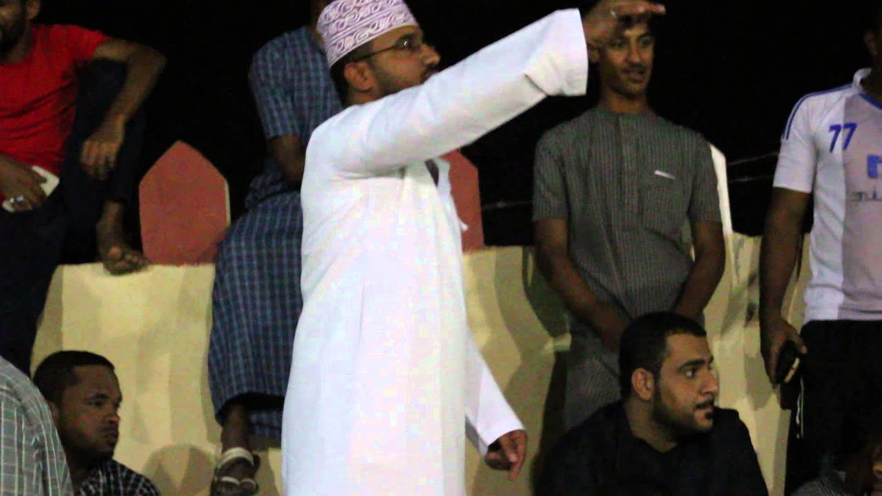 ردة فعل جماهير فريق الرائد على قرارات حكم المباراة