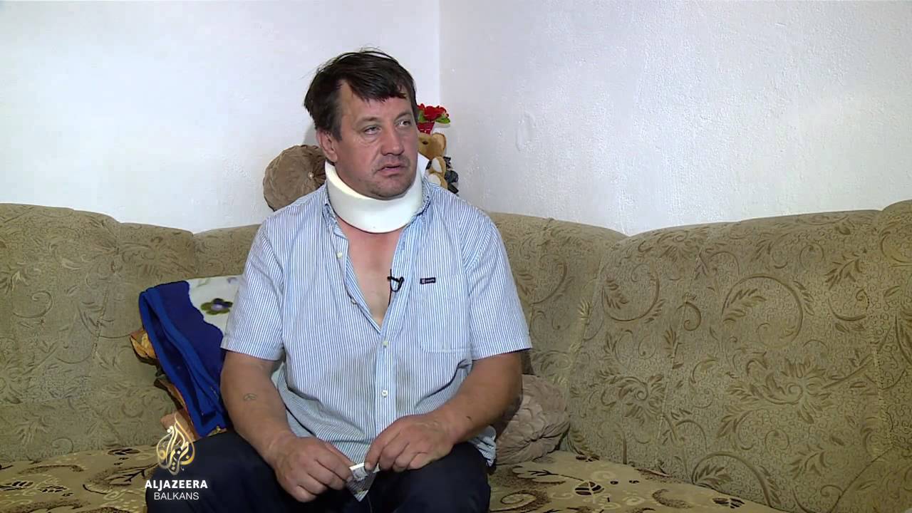 عائد تعرض للهجوم: استيقظت على الطريق وقد حُفرت عليه حروف "الأربعة S".
