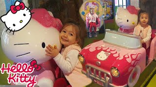 Elif Nil Hello Kitty ile Araba Sürme - Oyun parkı Eğlence screenshot 5